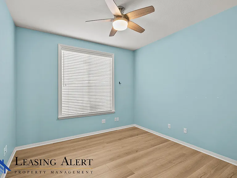 23367 Camford Pl — Photo 10