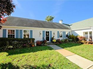 415A Onset Ln, Monroe, NJ 08831