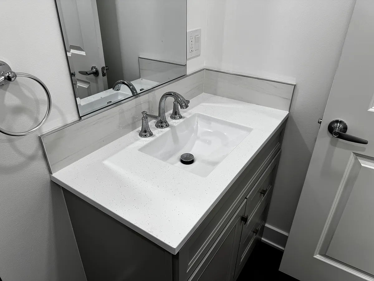 Building Photo - 4050 W 58th Pl