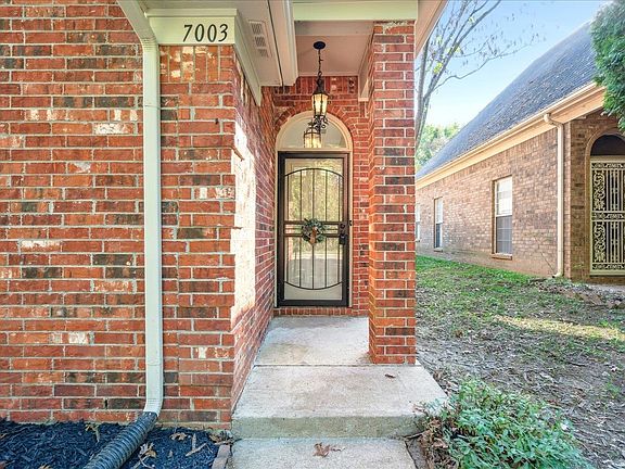 3rd image of 7003 Parkbrook Ln