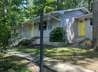 201 Yorktown Dr, Chapel Hill, NC 27516