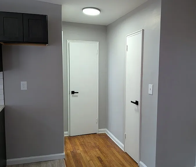 1278 Clinton Ave — Photo 5