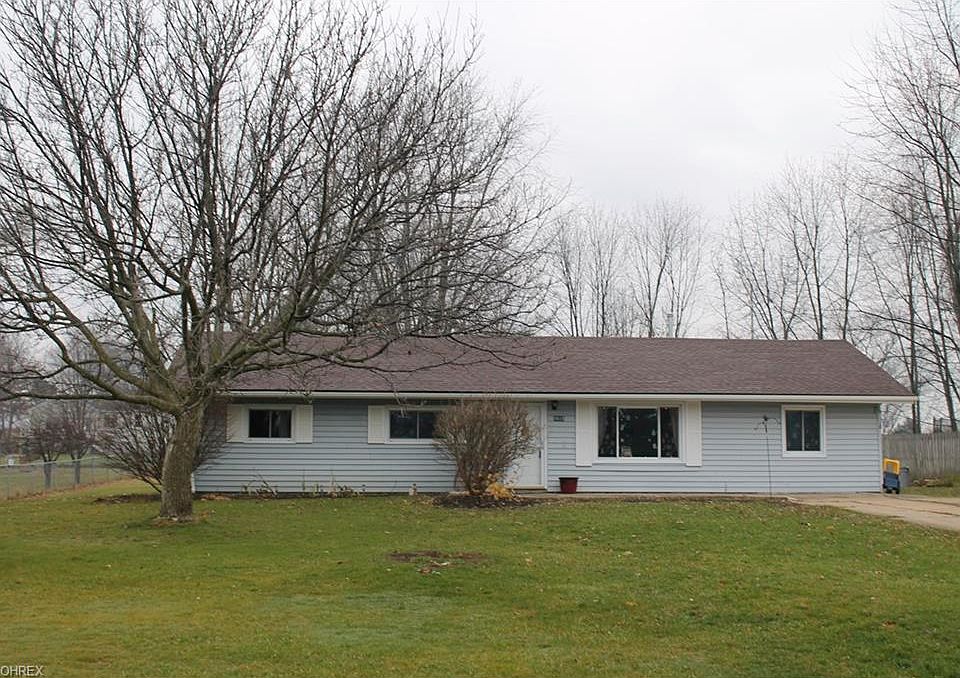1st image of 9818 Sunny Ln