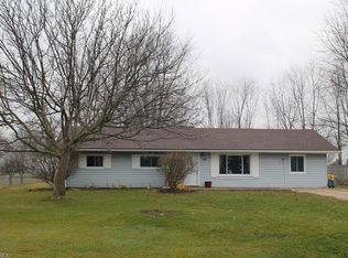 9818 Sunny Ln, Streetsboro, OH 44241
