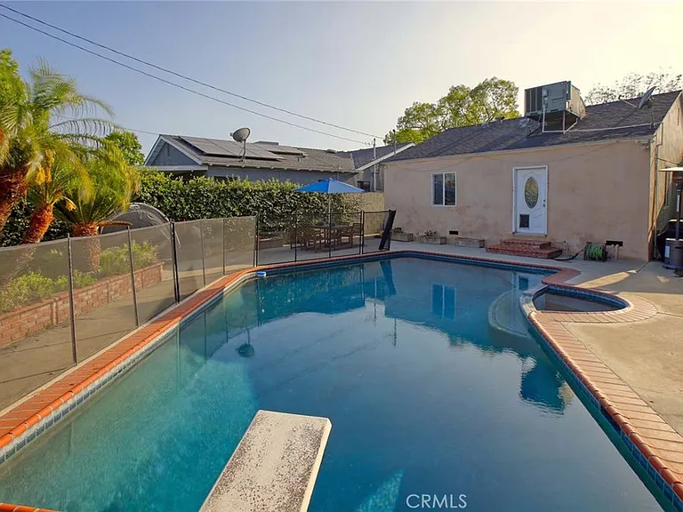 1412 N Catalina St — Photo 22