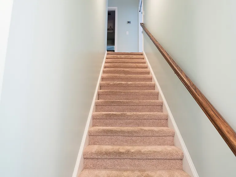 117 Laguna Way — Photo 32