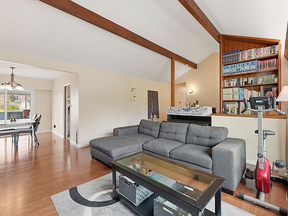 4th image of 11936 Wicklow Way