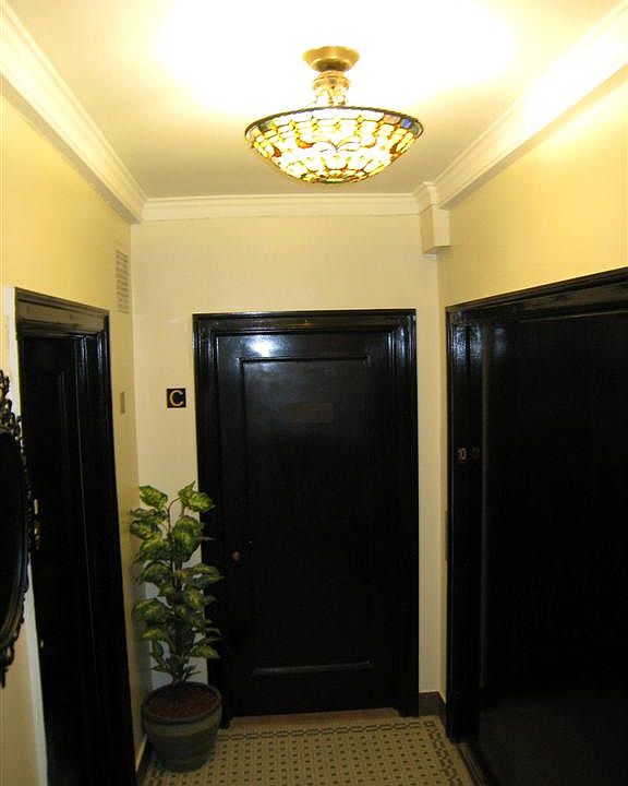 1st image of 240 W 98th St APT 10D
