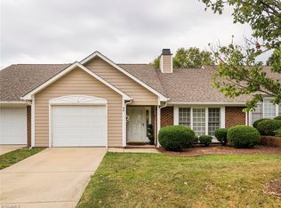 9 Buckboard Ln UNIT B, Greensboro, NC 27410