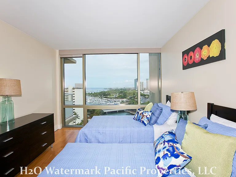 1551 Ala Wai Blvd — Photo 14