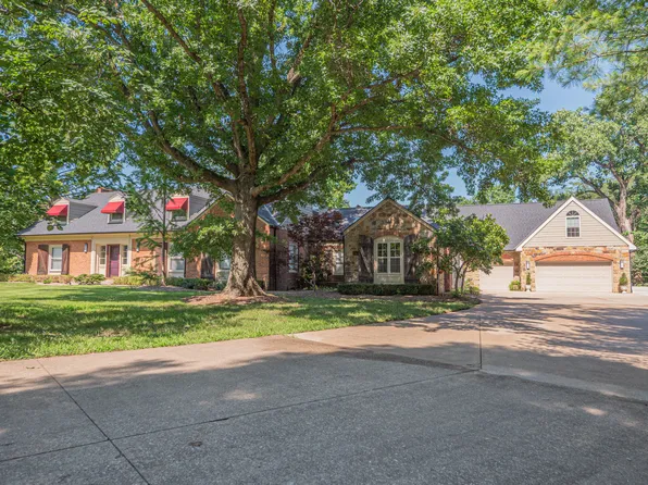 4 Fair Oaks, Moberly, MO 65270