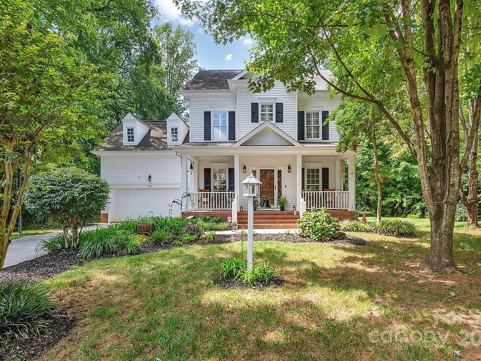 1st image of 7815 Hollow Oaks Ln