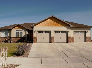 1405 46th Ave NE, Great Falls, MT 59404
