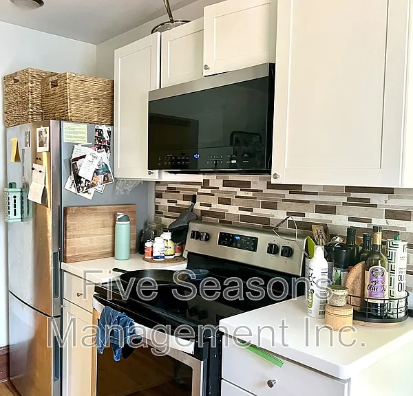 369 S Winooski Ave #2 — Photo 5