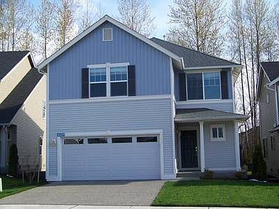 1st image of 4689 Glacier St