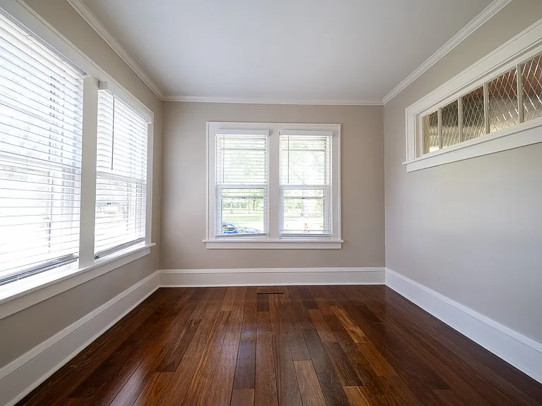 2654 Vincent Ave N — Photo 5