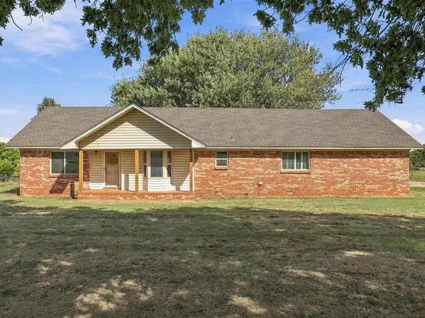 14031 N County Road 3010, Lindsay, OK 73052