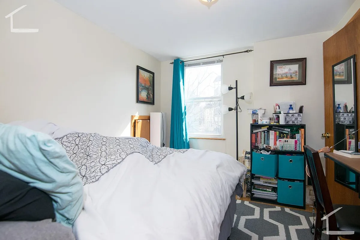 Building Photo - 545 Washington St #4A