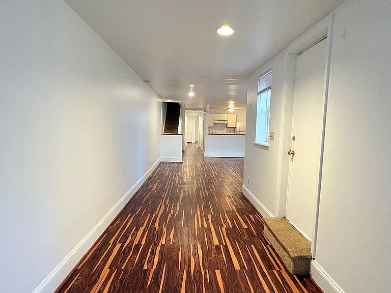 112 E. Preston St — Photo 14