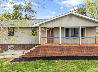 601 Lansdale Dr, Maryville, TN 37803