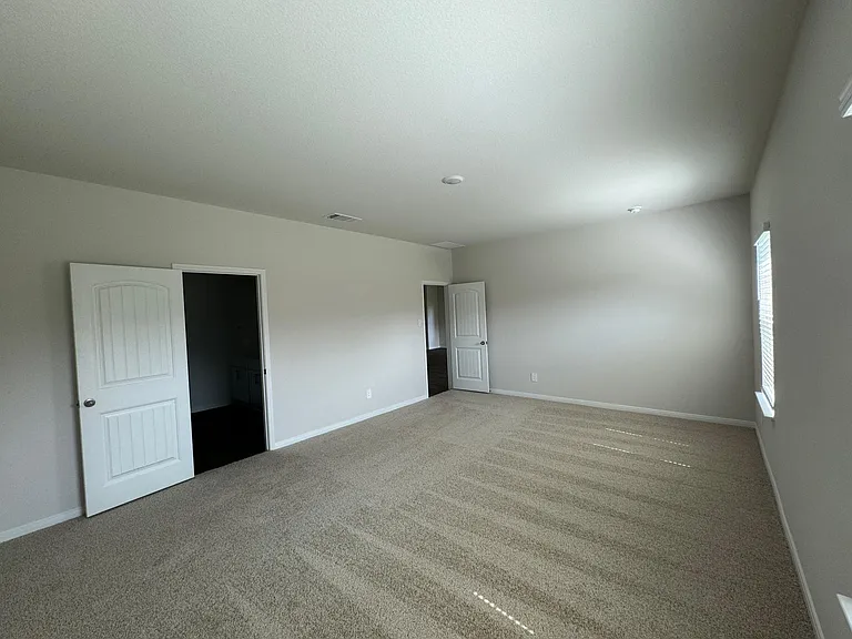 117 Docile Loop — Photo 15