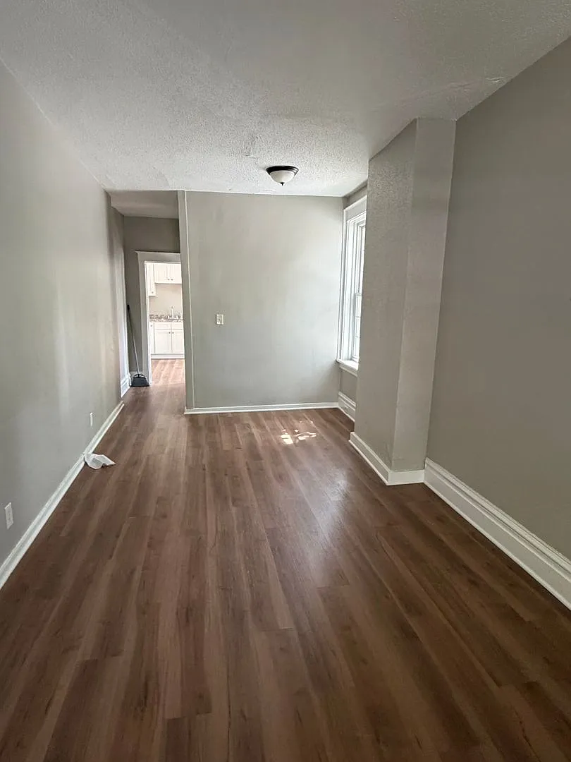 551 Radnor Street — Photo 3