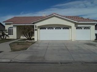 1241 Turquoise St, Calexico, CA 92231