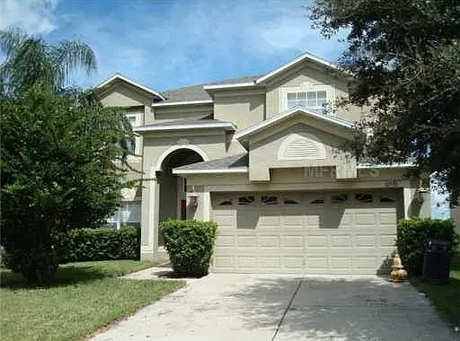 6 bed, 3082 sqft, $3,000 — Photo 1
