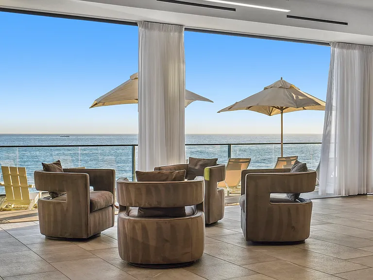 A living space crafted for laughter, memories, and pure California vibes.