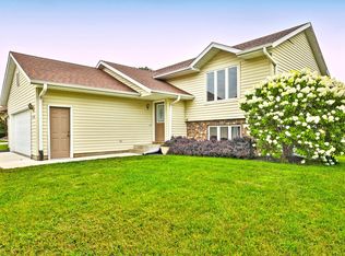 2000 4th St NE, Waseca, MN 56093