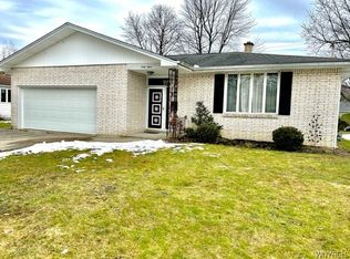 43 Ivy Way, Lancaster, NY 14086