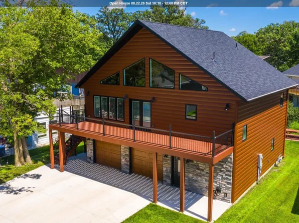 15385 Crane St, Clear Lake, IA 50428