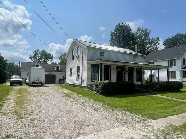 2924 High St, Rock Creek, OH 44084