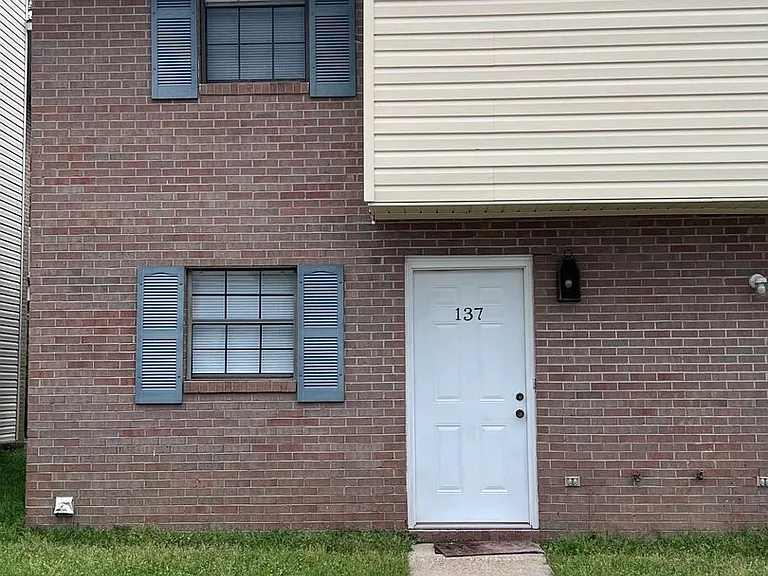 137 Brian Ct — Photo 25