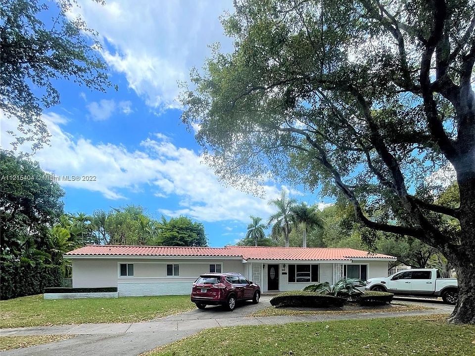 1st image of 950 Viera Ave