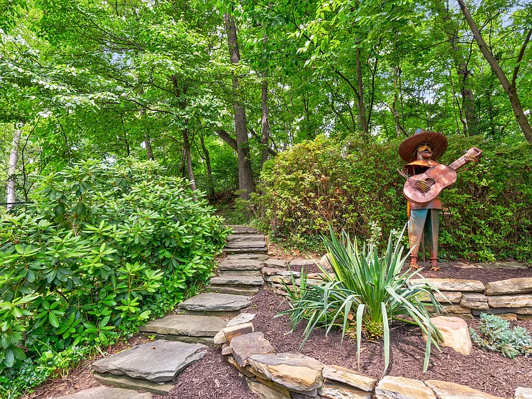 3402 Halcyon Dr — Photo 78