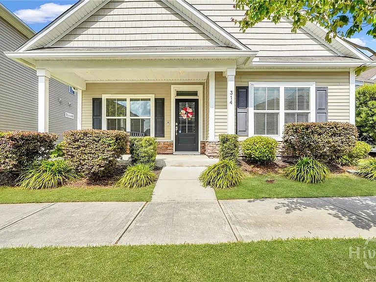 314 Crabapple Cir — Photo 1