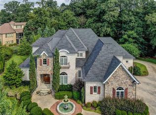 5 Nolen Ct, Greensboro, NC 27408