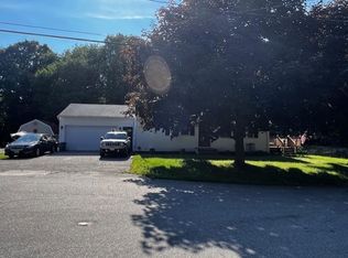 12 Saint Patrick Ave, Lewiston, ME 04240