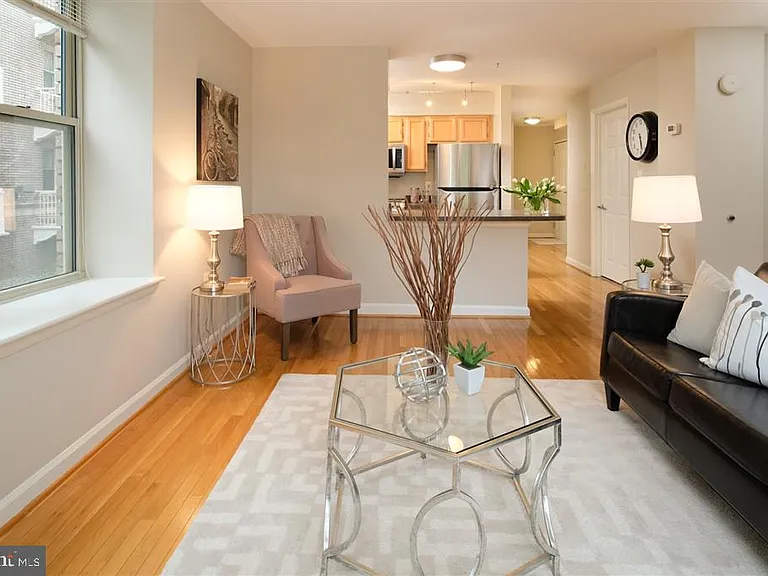 1308 Clifton St NW #217 — Photo 11