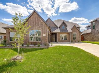 517 Ramon St, Burleson, TX 76028