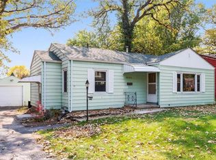 3004 Madison Ave, Des Moines, IA 50310