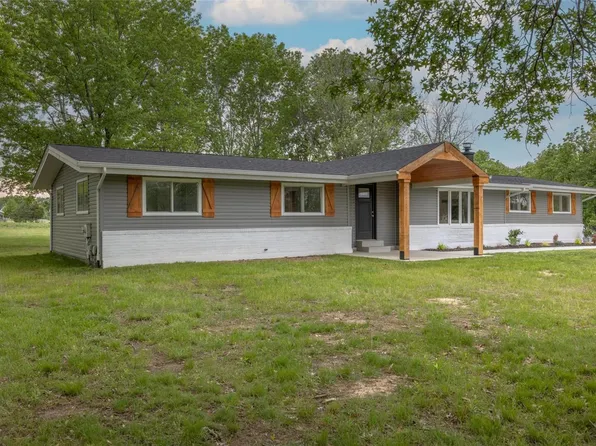 16004 Country Living Estates Dr, Wright City, MO 63390