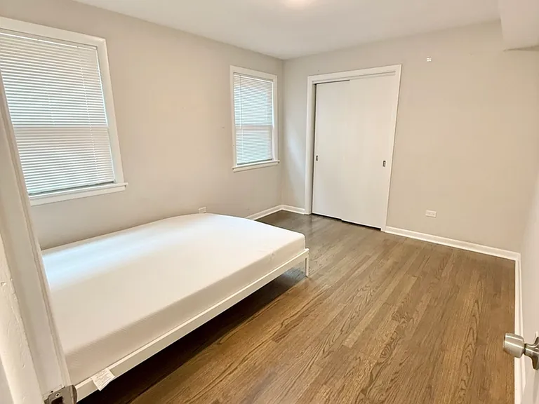 2433 N 78th Ave #2 — Photo 12