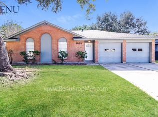1626 Chippawa Ln, Pasadena, TX 77504