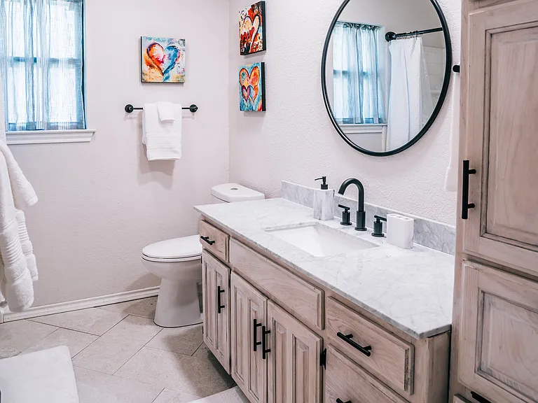 6309 Riviera Dr — Photo 29