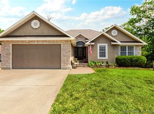 150 Kays Point Rd, Lake Ozark, MO 65049