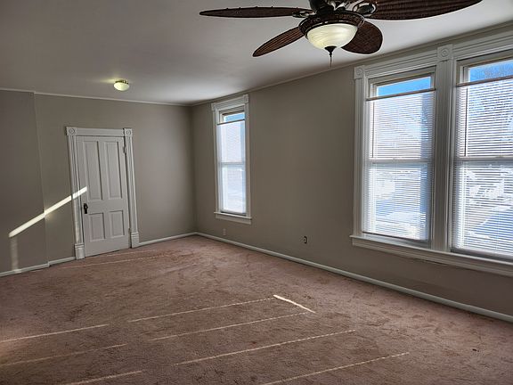 3rd image of 3405 Garretson Ave #2