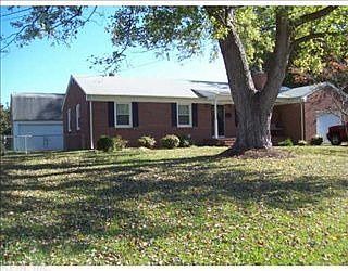 5th image of 814 Catalina Dr