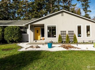 2068 Barque Rd, Oak Harbor, WA 98277